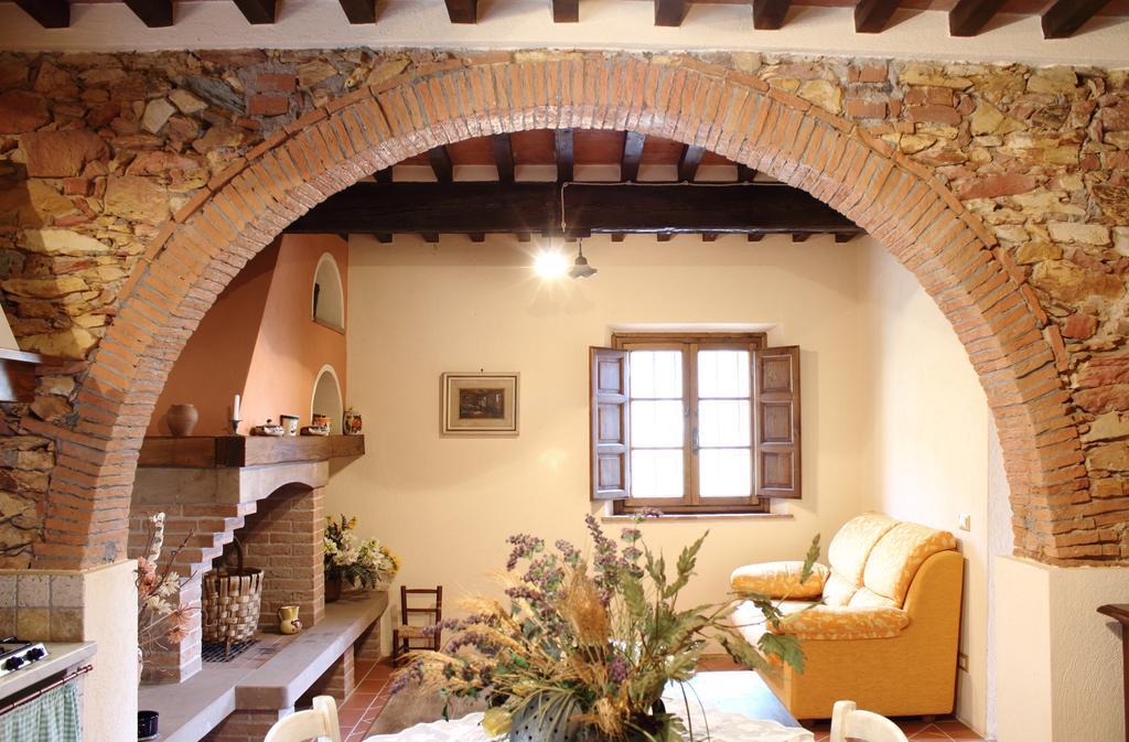 Molino Del Rotone Hotell Buti Exteriör bild